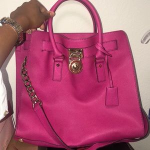 Micheal Kors Hamilton Purse